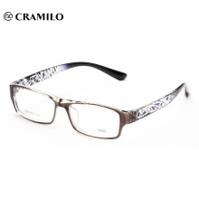 black eyeglasses without nose pads